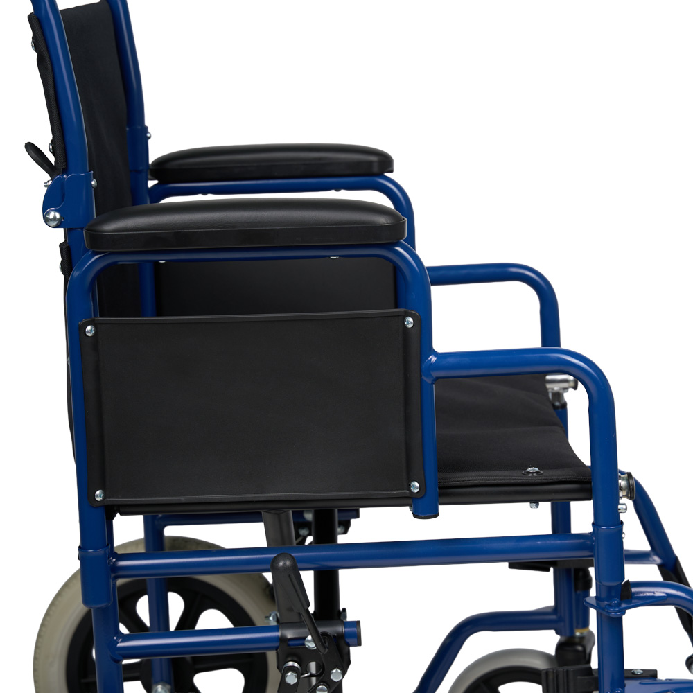 Кресло-каталка для инвалидов Армед KR 030C 